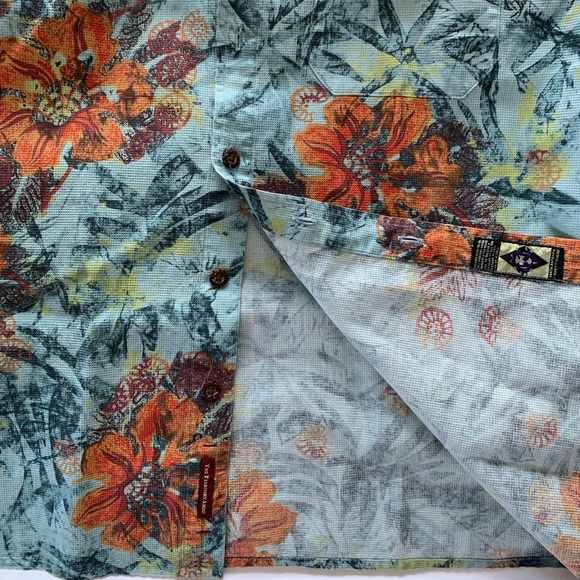 The Territory Ahead button down summer tropical shirt - Picture 4 of 6